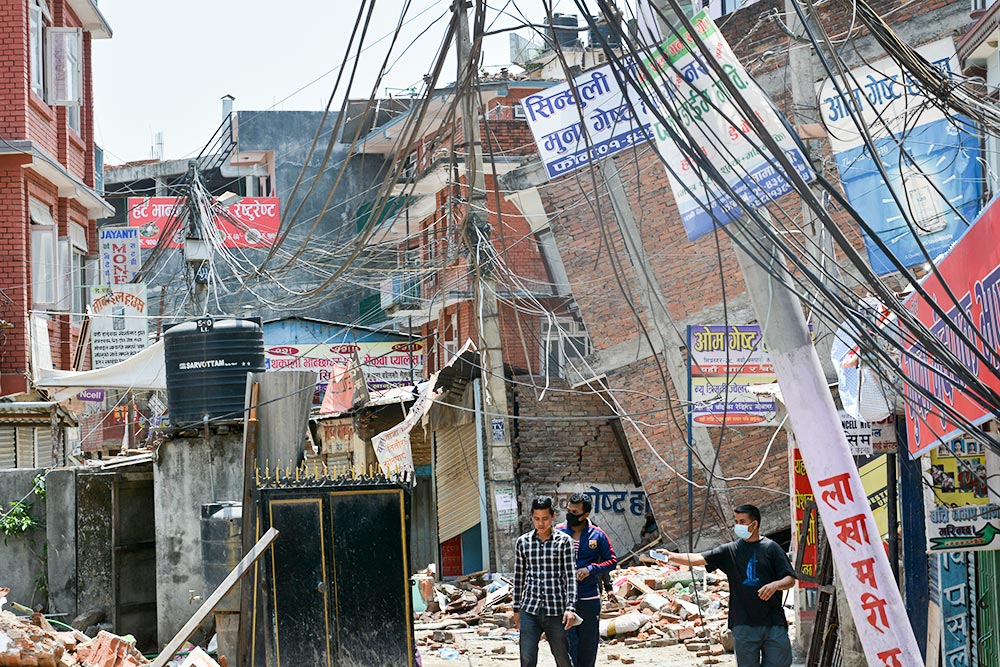 Living on the Line: Case Studies on the Lived Experiences of Urban Communities in Nepal Facing a Threat to Unpreventable and Unpredictable Earthquake