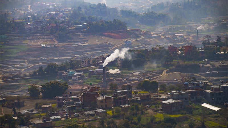 Traditional brick kilns continue to pollute air, take life and cause huge financial loss: World Bank Report